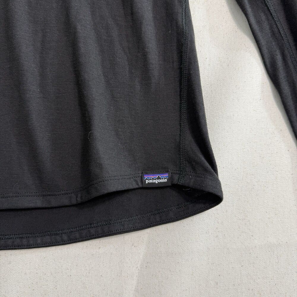Patagonia Capilene Midweight Crew baselayer in black Women Size Medium - Picture 4 of 8